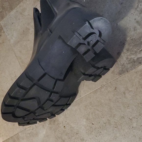 Nwot chunky sole pull on boot sz 9 - Picture 6 of 6